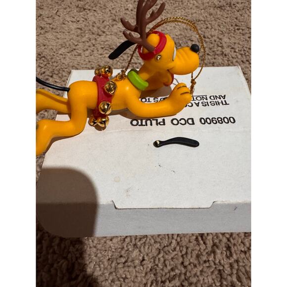 Vintage Disney Grolier DCO Pluto Holiday 008900 Ornament w/Box Damaged - Picture 3 of 3